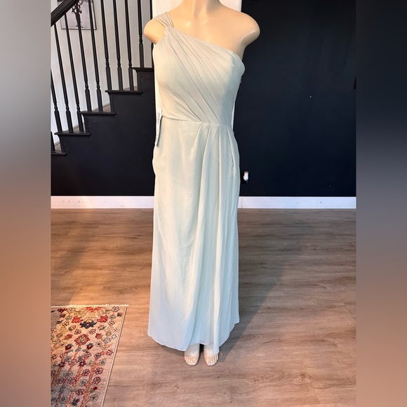 Azazie Carissa Dusty Sage bridesmaid dress size A2 - Picture 4 of 8
